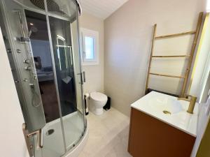 Casa Mynka - Calme - Clim réversible centralisée - Wifi - Bureaux - Parking - Equipements bébés- Sudséjourconciergerie