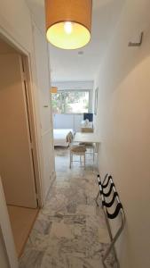 Beau studio centre Cannes Maréchal Juin