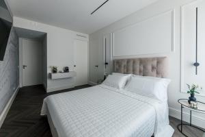 Exclusive Domus Gaudia