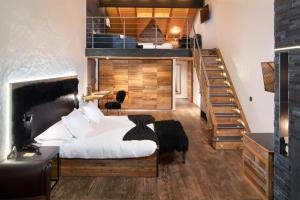 Hostellerie du Pas de lOurs "Relais et Châteaux"