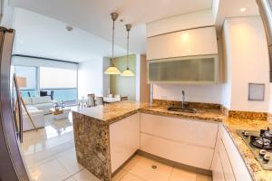 luxury Aparment Ocean view H2 condominium apto 2105