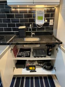 Charming Ocean Studio on Santos Beach