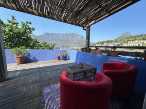 BoKaap Penthouse with Table Mountain & City views