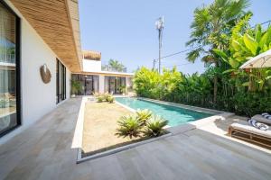Villa Amie - Elegant 5BR with Private Pool & Rooftop Umalas