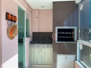 Bombinhas, seu refugio com vista para a natureza