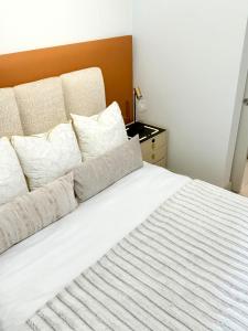 EMPIRE INVESTMENTS Rosebank 631