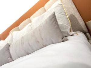 EMPIRE INVESTMENTS Rosebank 631