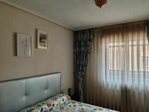 La terraza del Naranco - 3 habitaciones , PARKING y WIFI free