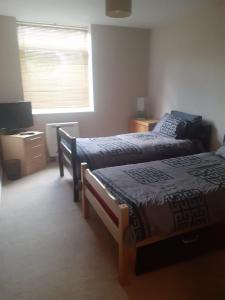 2 new bold lawns leamington spa