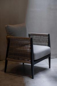 T02 Capitalia Cozy Studio with Gym and Rooftop Retreat