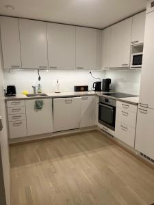 Cozy Seaside Apt near Helsinki Harbour -Jätkäsaari