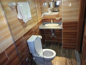 King Arthur luxury Dahabyaa