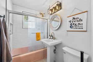 Mid-Century Modern Home Canyon Views with Fenced Yard