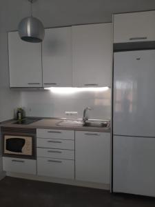 Alicante, Isleta Albufereta, apt with sea view