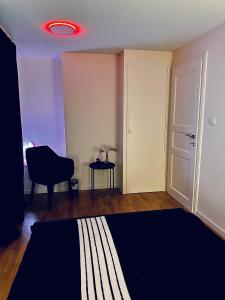 Modernes City Apartment am See, Zentral