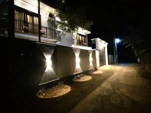 Crescent Bay Weligama