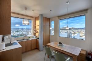 Luxury Penthouse 360 Acropolis and Athens Views