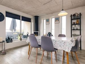 6 person holiday home in Vestervig