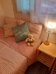 3 mins to Sookmyung w univ Station and Namyoung Station on foot, Denden Stay Yongsan