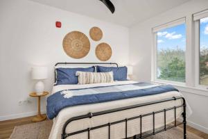 Ebb916 Modern Loft, Heart of Taft District, Walkable to Beach