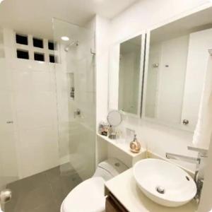 New Apartment in Poblado, panoramic view