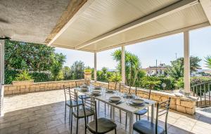 5 Bedroom Awesome Home In Scicli