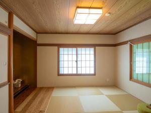 南欧風モダンハウス 完全リフォーム済 テディベア美術至近 BBq デッキ