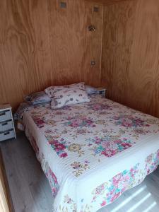 Cabaña en la naturaleza