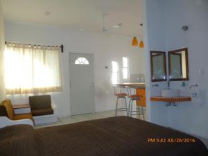 Hotel y Suites Del Paci­fico