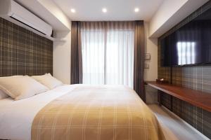 Park Flats Bentencho Ekimae