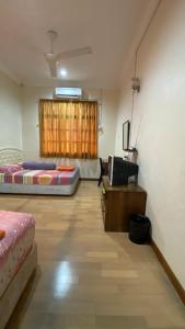 JBK Villa Empire - Roomstay
