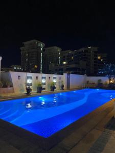 The Cozy Suite by JLS Near Venice Grand Canal Mall
