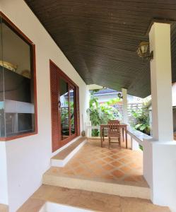 maison white lotus h2