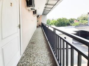 GO Homestay RedPartner near Alun-Alun Mojokerto