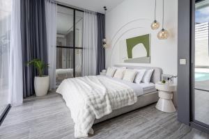 Brand New Luxury Design Villa by Amare Villas 4