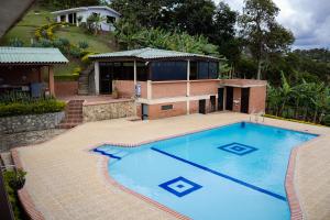 Villa Isabel - Vista Panorámica, Piscina y BBQ