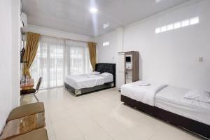 RedDoorz near Simpang Panei Medan