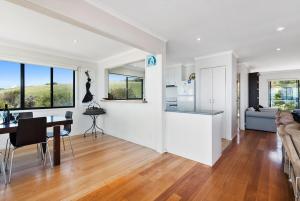 IL Mare - "Expansive Ocean Views"