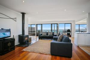 IL Mare - "Expansive Ocean Views"