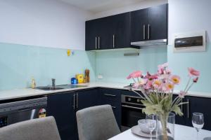 Brunswick Convenience 1BR Home