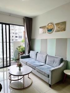 Lucky Home - Căn hộ 2PN 2WC có Wifi tại Celadon City Tân Phú gần Aeon Mall