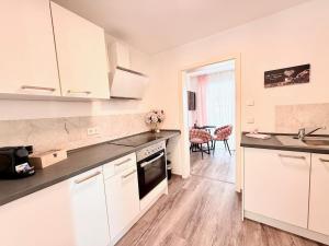 App Balkon Amazon Prime Zentrumsnah Self Checkin - Ubytování bez kategorie ve městě Augsburg