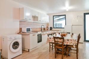 La Pépinière -Parking Barbecue- 6P