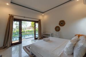 Jungle Serenity 2BR Pool Villa near Ubud Center