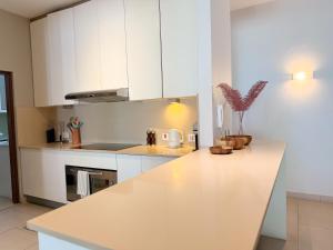 Element Bay Seaview Apartment by LOV Mauritius