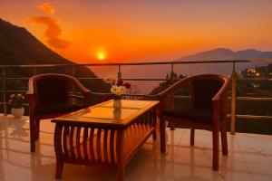 The kempty Fall Resort, Mussoorie - Lavish & Luxury Stay