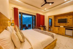 The kempty Fall Resort, Mussoorie - Lavish & Luxury Stay