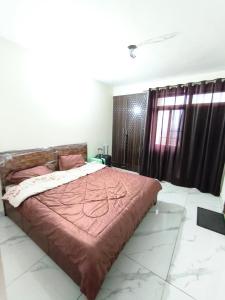 Savitry grees Home stay