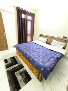 Savitry grees Home stay