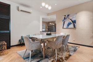 Retreat In The Heart of KLCC, The Corinthians